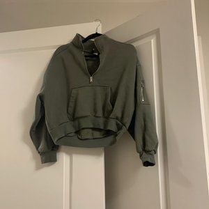 HM Cropped Olive Green Sweatshirt